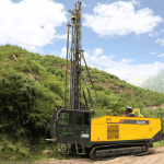 SMC-DTH-D8 Full Hydraulic Crawler-Mounted Blast Hole Drill Rig
